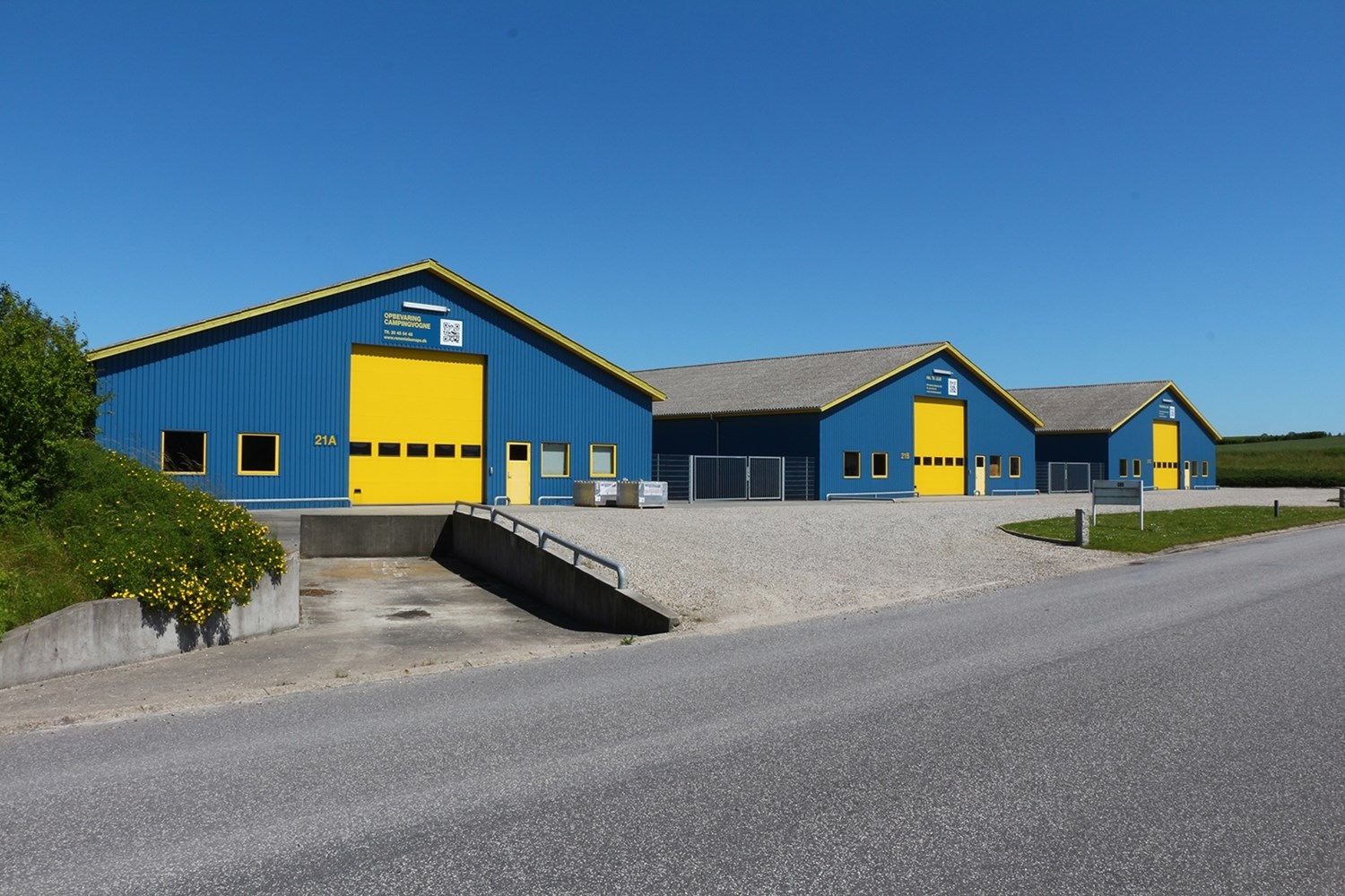 Isoleret & opvarmet produktions- & lagerhaller udlejes iHaarby
